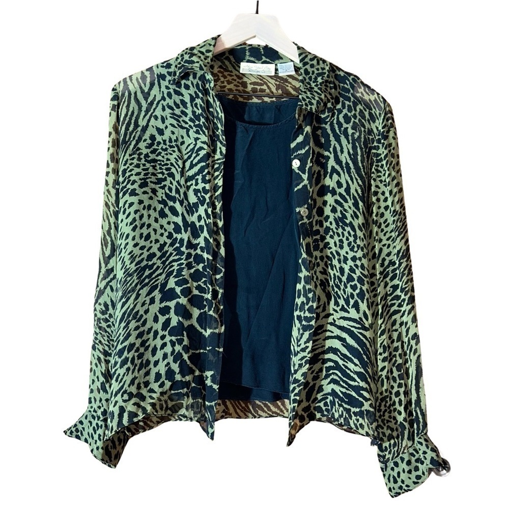 New York City Design Co. Vintage 100% Silk Blouse - Size M